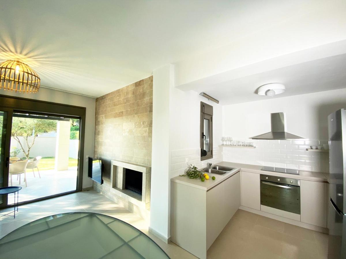Niovi Villas Никити Экстерьер фото